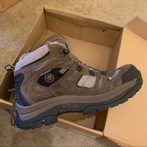 Nevados Waterproof Hiking Boots